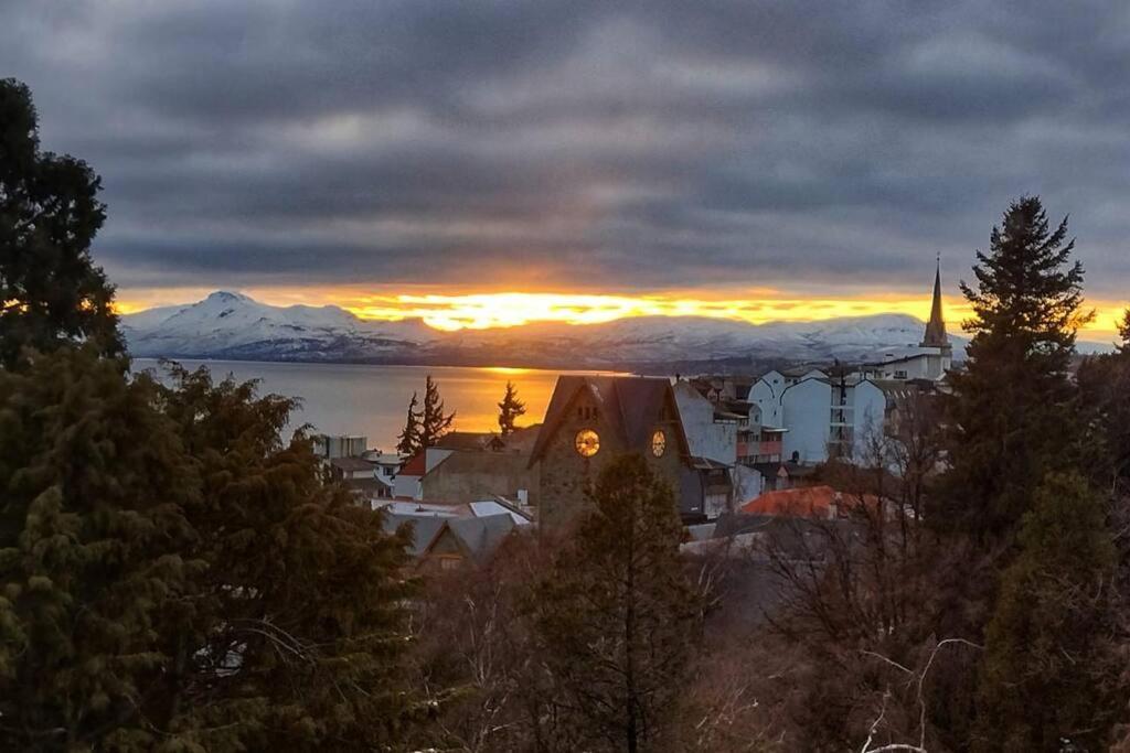 Hermoso Departamento Con Vista Al Lago San Carlos de Bariloche Exteriör bild